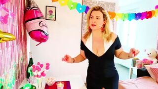 Cindy Lopes celebrates her birthday... in her own way!