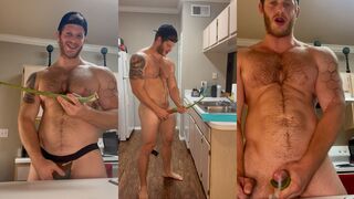 Verbal Otter Fingers And Fucks An Aloe Leaf Till He Cums – EroticAlways