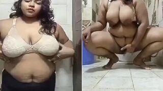 Huge Boobs Girl Naked Indian Fingering In Bathroom