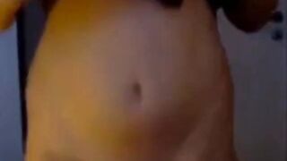 Svenska Caroline suger som en proffs