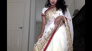 Desi Dhabi in Saree getting Naked and Plays with Hairy Pussy